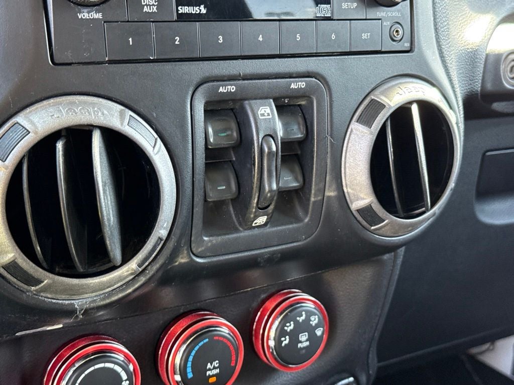 2013 Jeep Wrangler Unlimited Sport