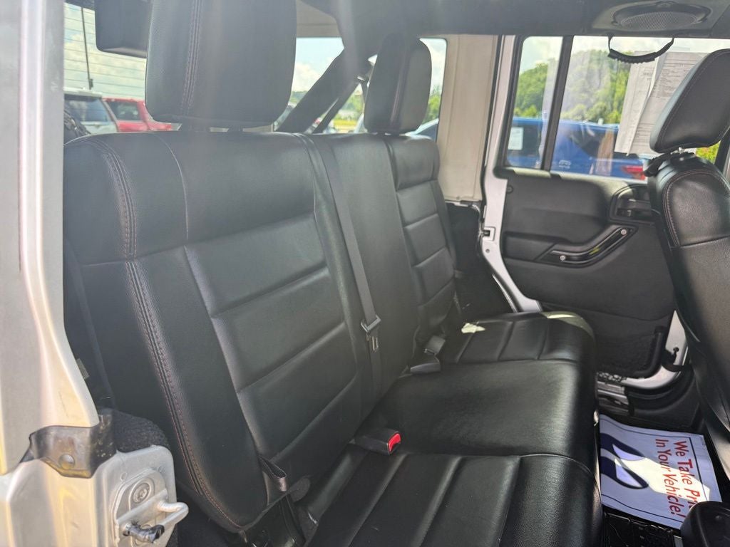 2012 Jeep Wrangler Unlimited Sahara Altitude