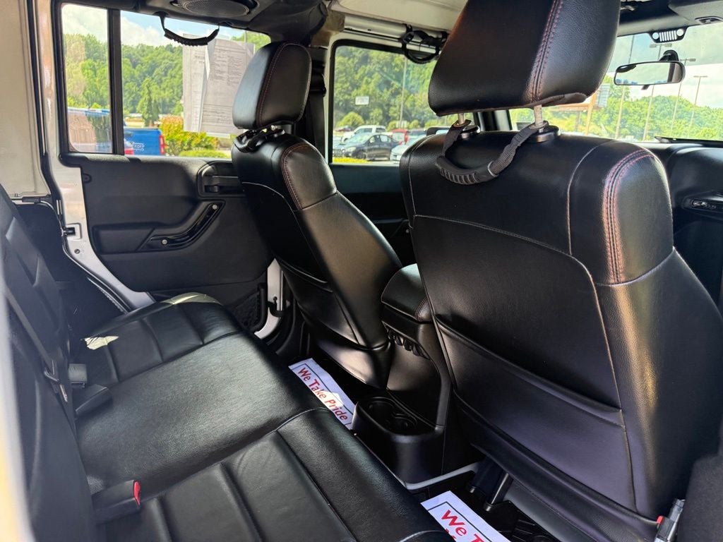 2012 Jeep Wrangler Unlimited Sahara Altitude