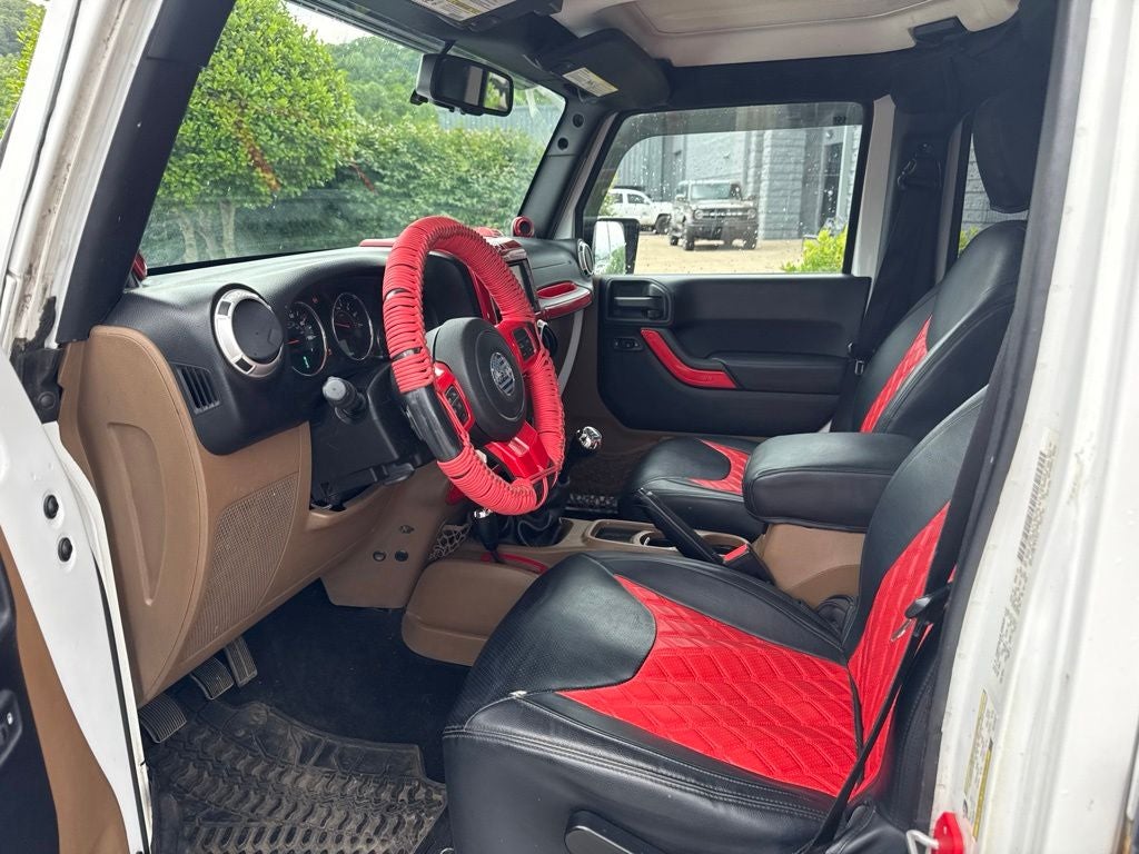 2013 Jeep Wrangler Unlimited Sahara