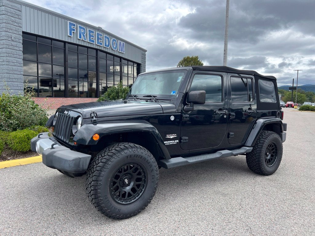 2013 Jeep Wrangler Unlimited Sahara