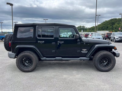 2013 Jeep Wrangler Unlimited Sahara