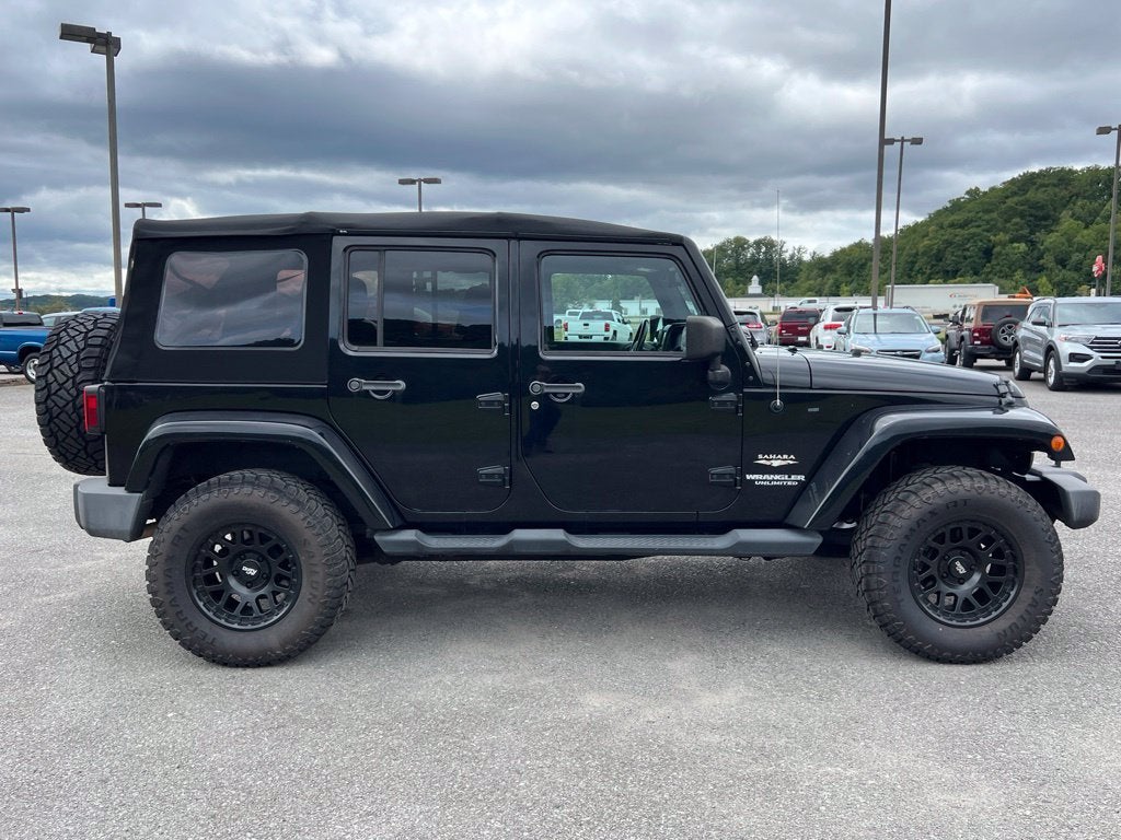 2013 Jeep Wrangler Unlimited Sahara
