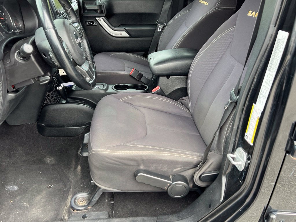 2013 Jeep Wrangler Unlimited Sahara