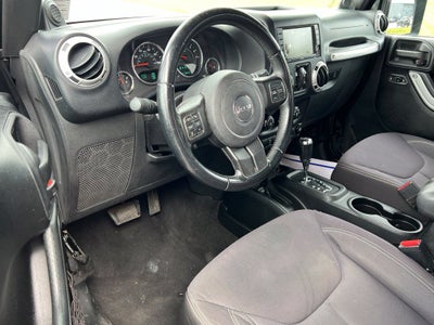 2013 Jeep Wrangler Unlimited Sahara