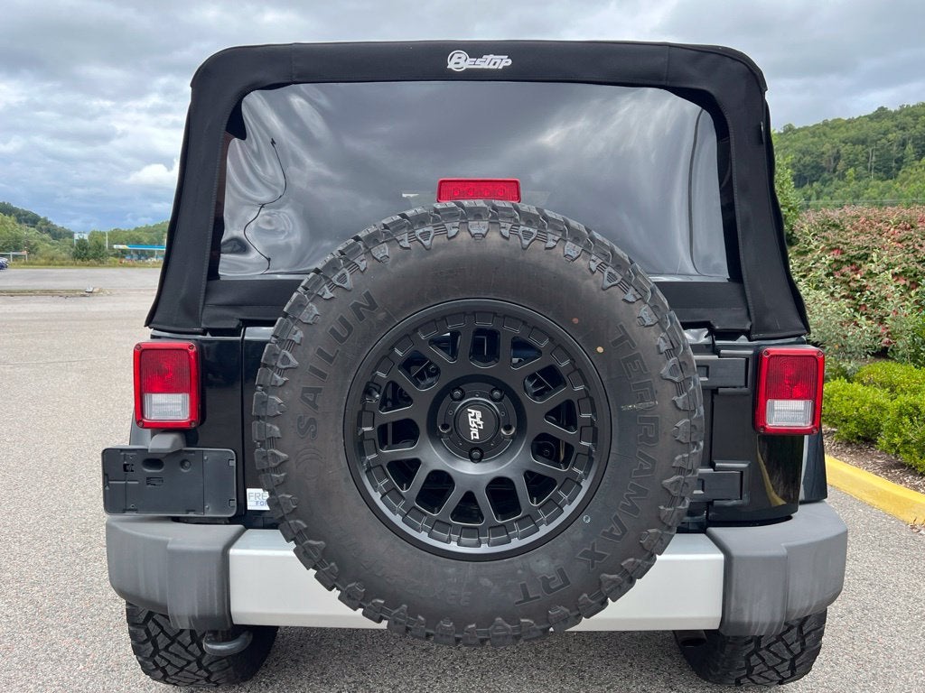 2013 Jeep Wrangler Unlimited Sahara