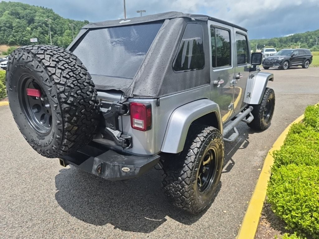 2013 Jeep Wrangler Unlimited Sahara