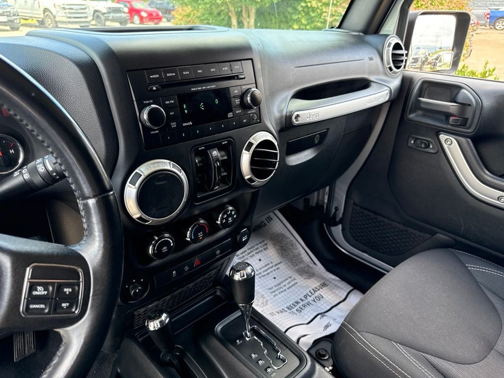 2018 Jeep Wrangler JK Unlimited Sahara