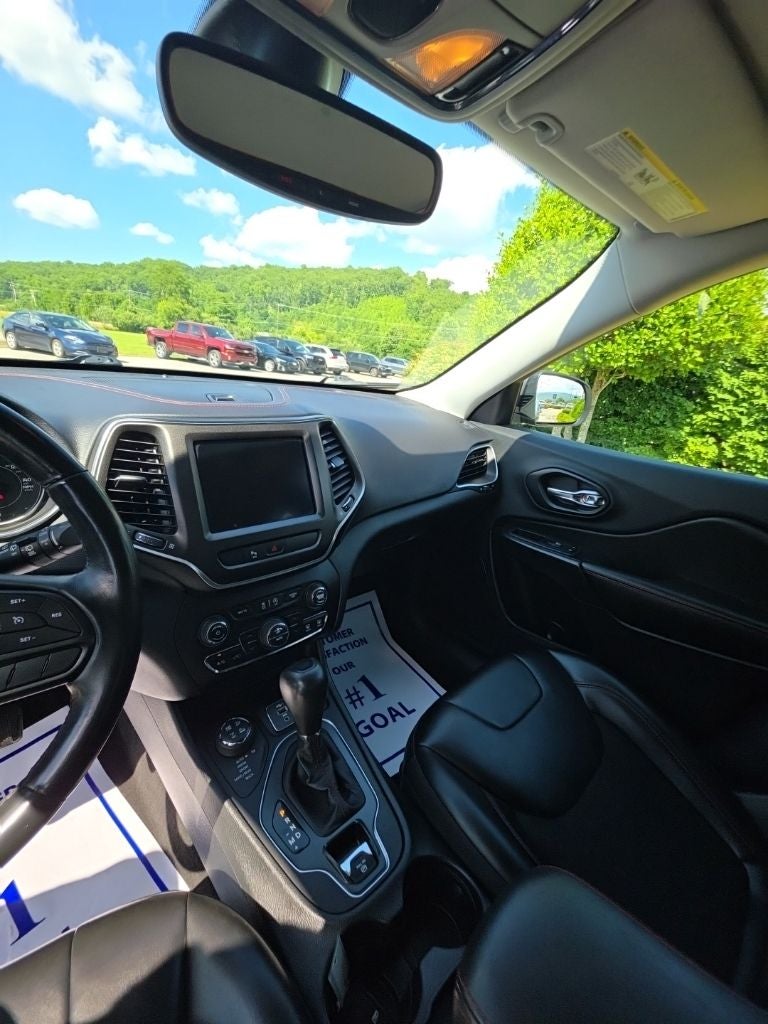 2019 Jeep Cherokee Trailhawk