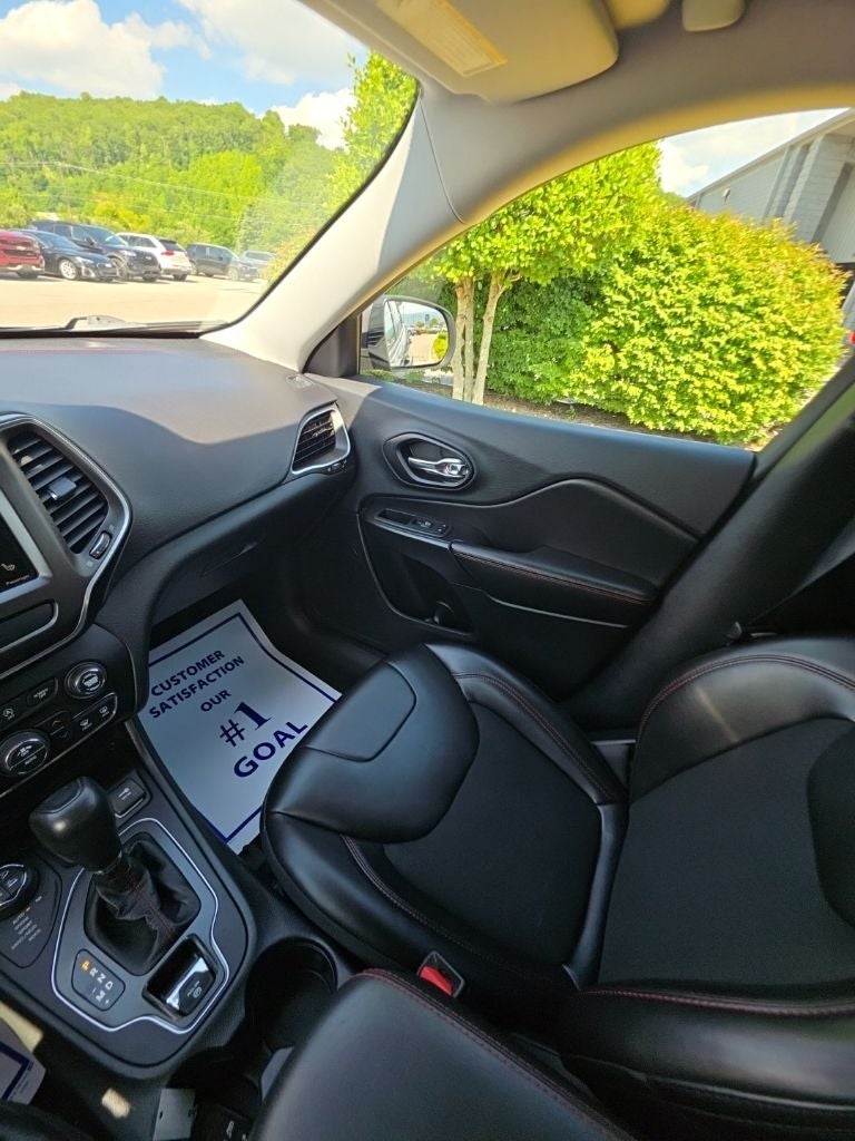 2019 Jeep Cherokee Trailhawk
