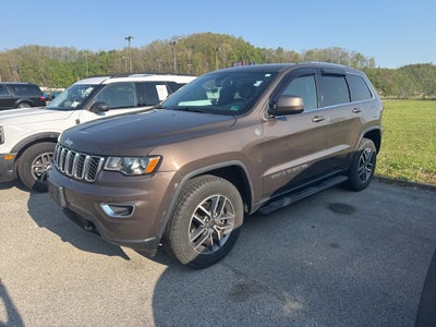 2020 Jeep Grand Cherokee Laredo 4x4