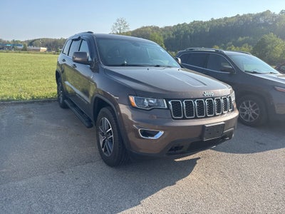 2020 Jeep Grand Cherokee Laredo 4x4