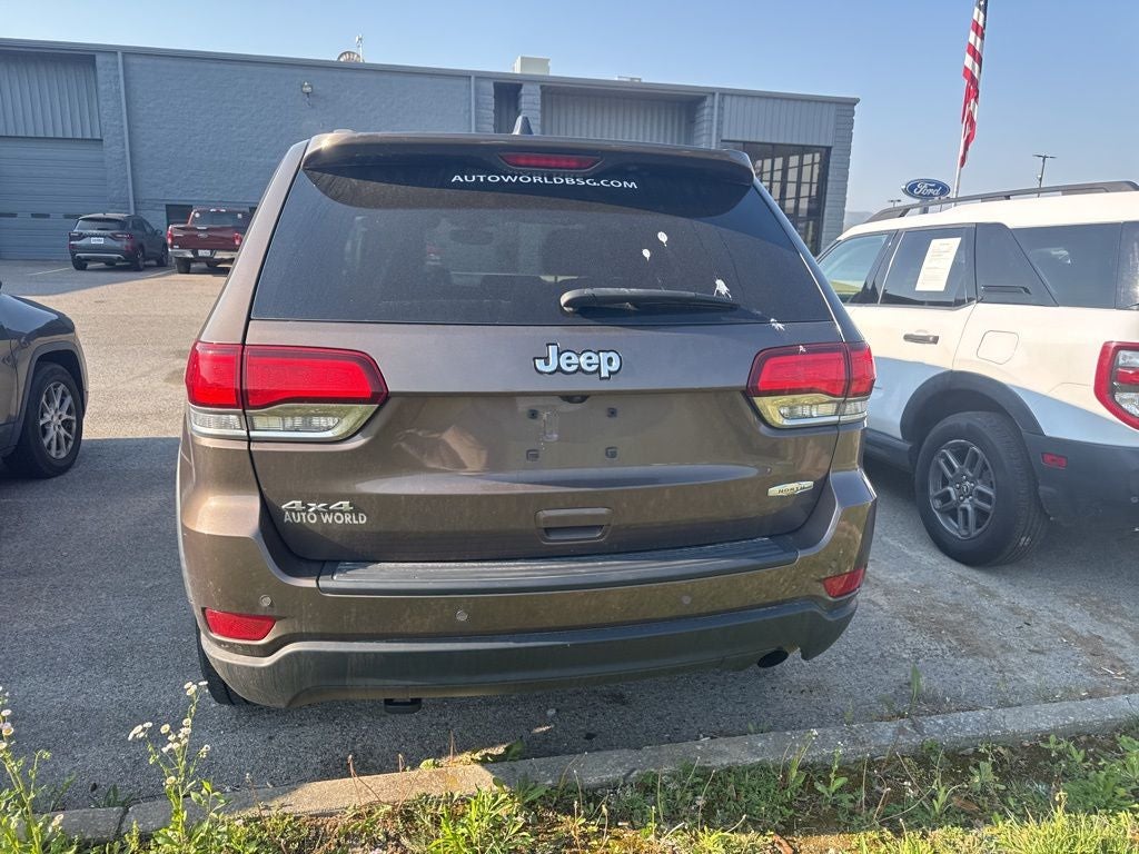 2020 Jeep Grand Cherokee Laredo 4x4