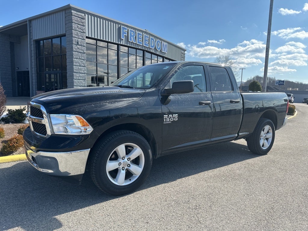 2024 RAM 1500 Classic SLT