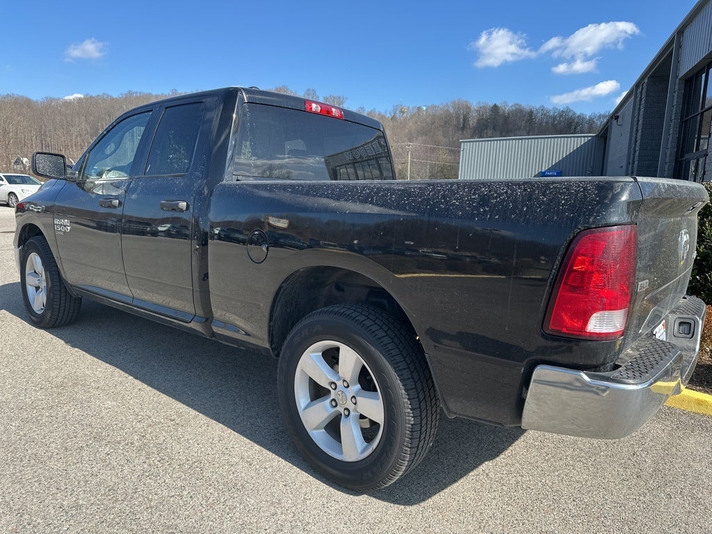 2024 RAM 1500 Classic SLT