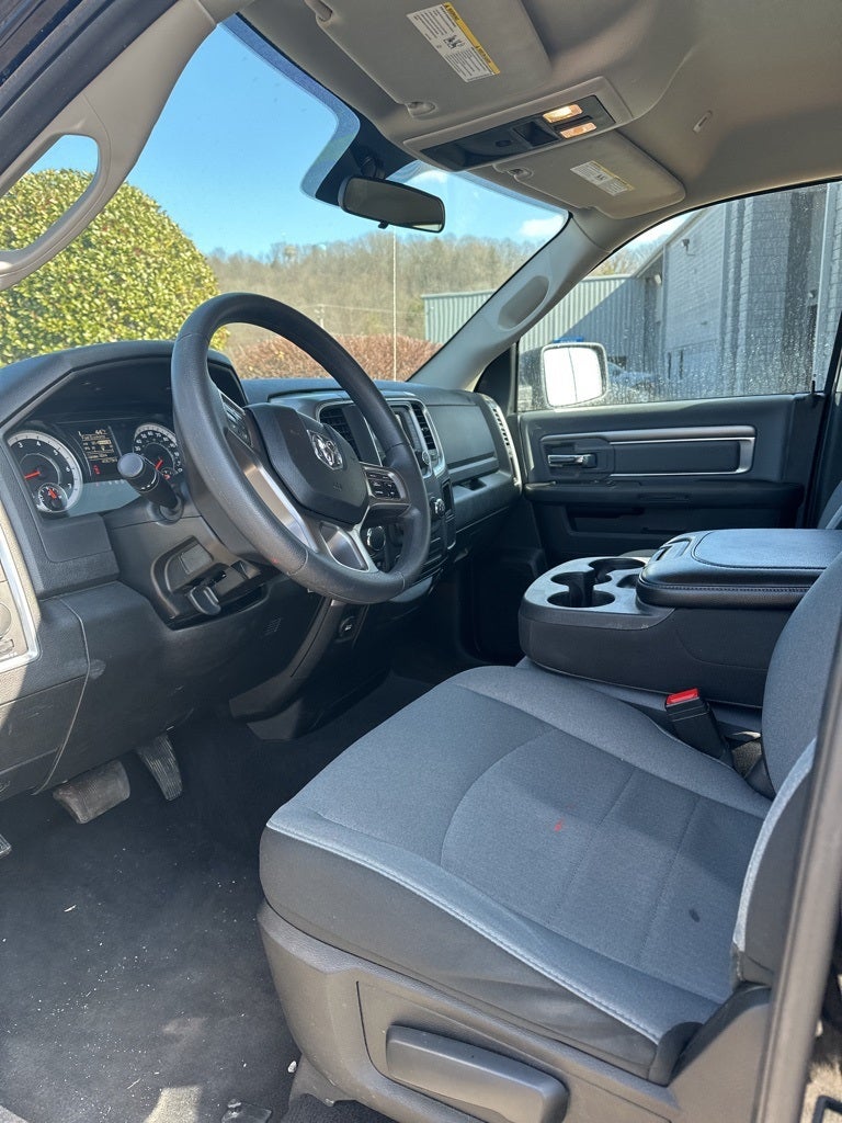 2024 RAM 1500 Classic SLT