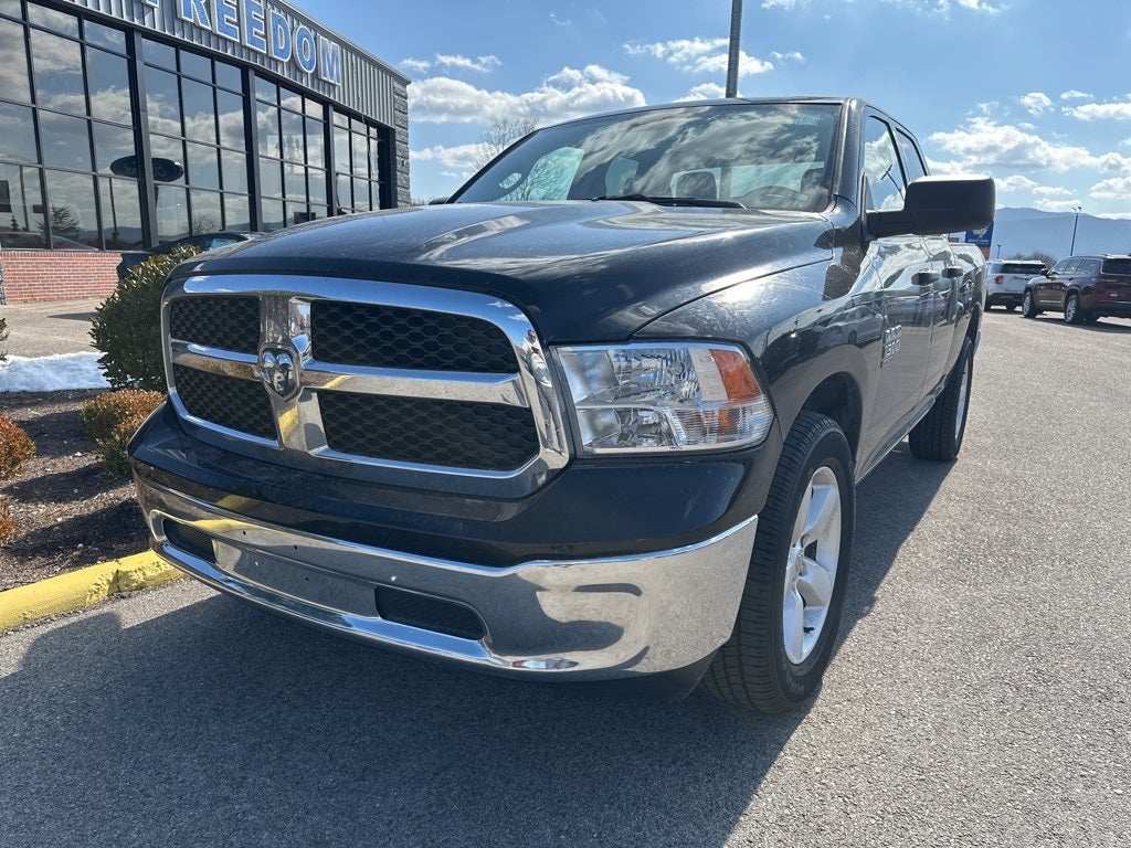 2024 RAM 1500 Classic SLT