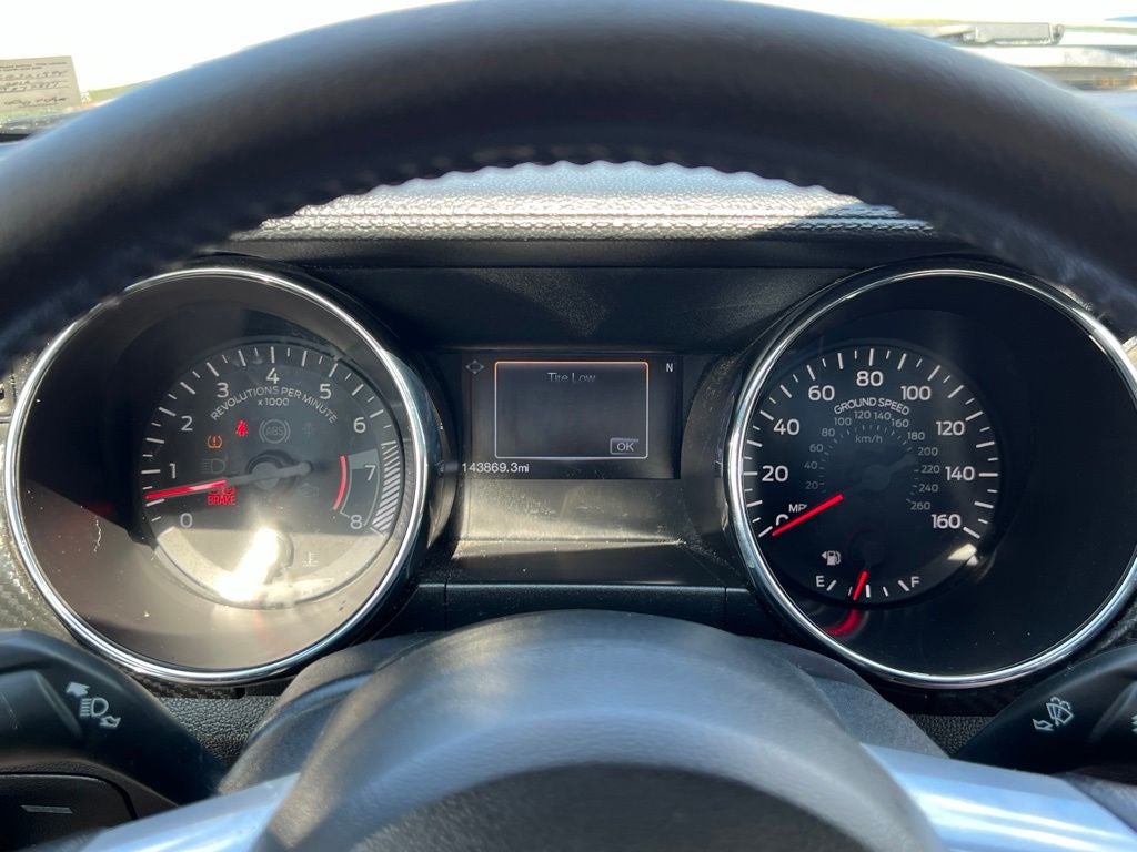2016 Ford Mustang V6