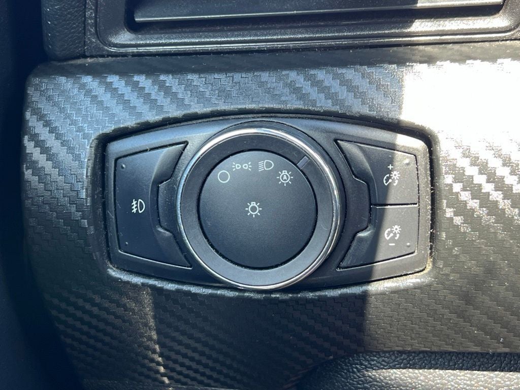 2016 Ford Mustang V6