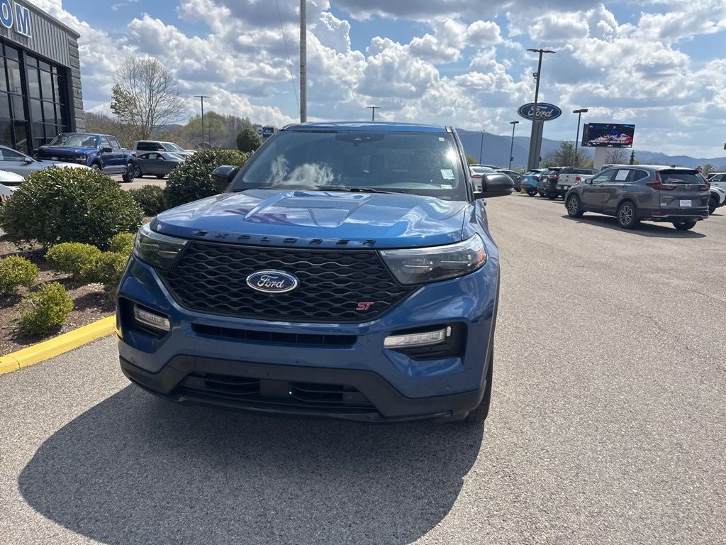 2022 Ford Explorer ST