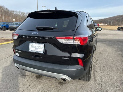 2022 Ford Escape Hybrid Titanium