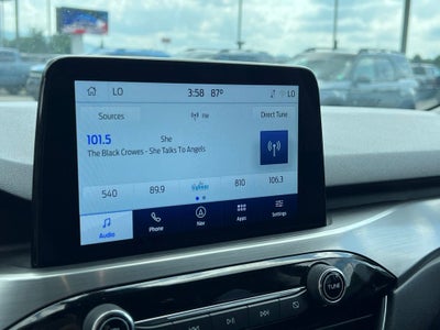 2022 Ford Escape Hybrid Titanium
