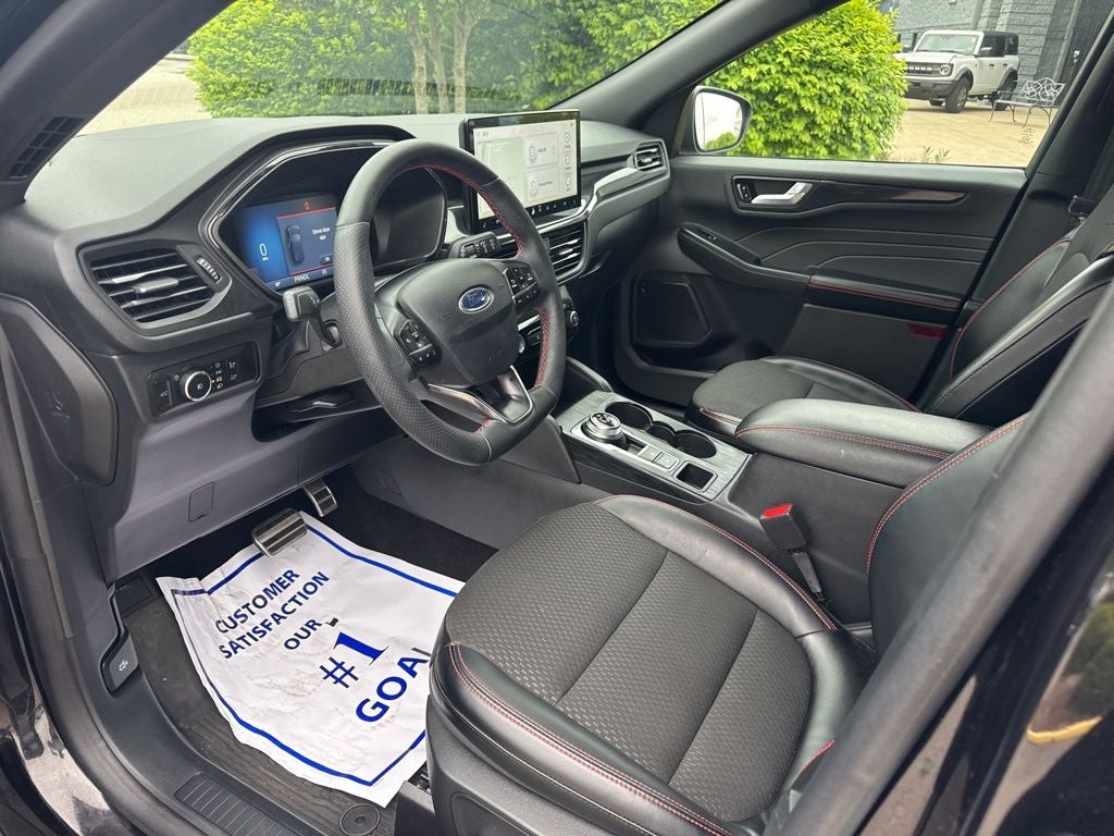 2024 Ford Escape ST-Line Select