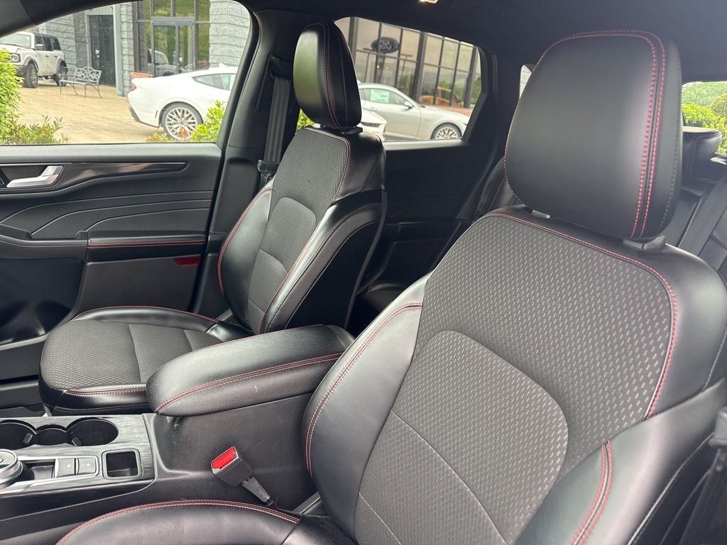 2024 Ford Escape ST-Line Select