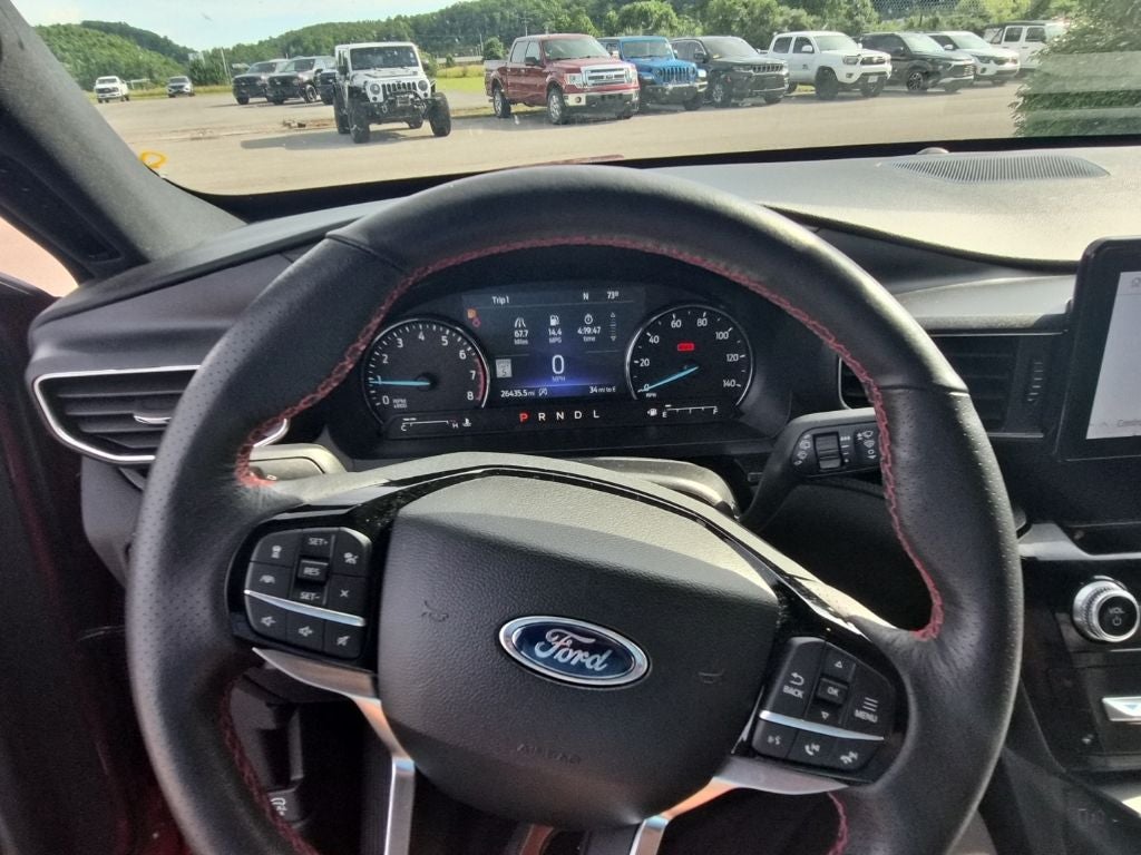 2023 Ford Explorer ST-Line