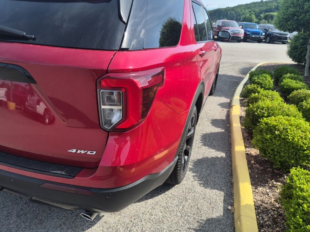 2023 Ford Explorer ST-Line