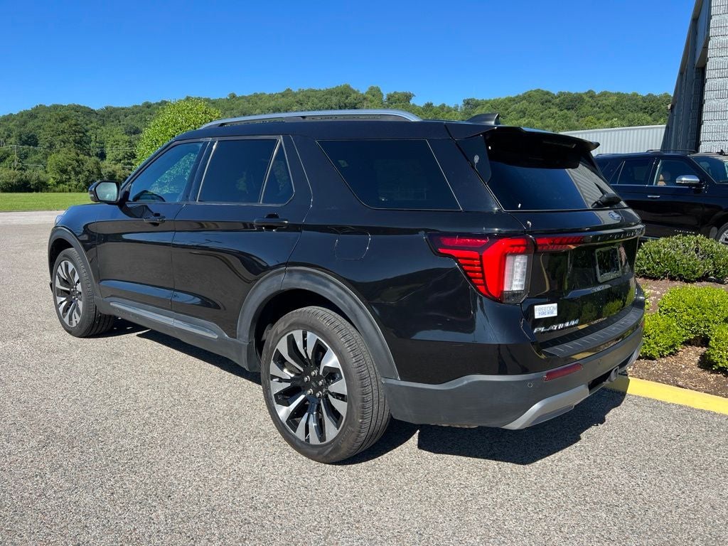 2025 Ford Explorer Platinum