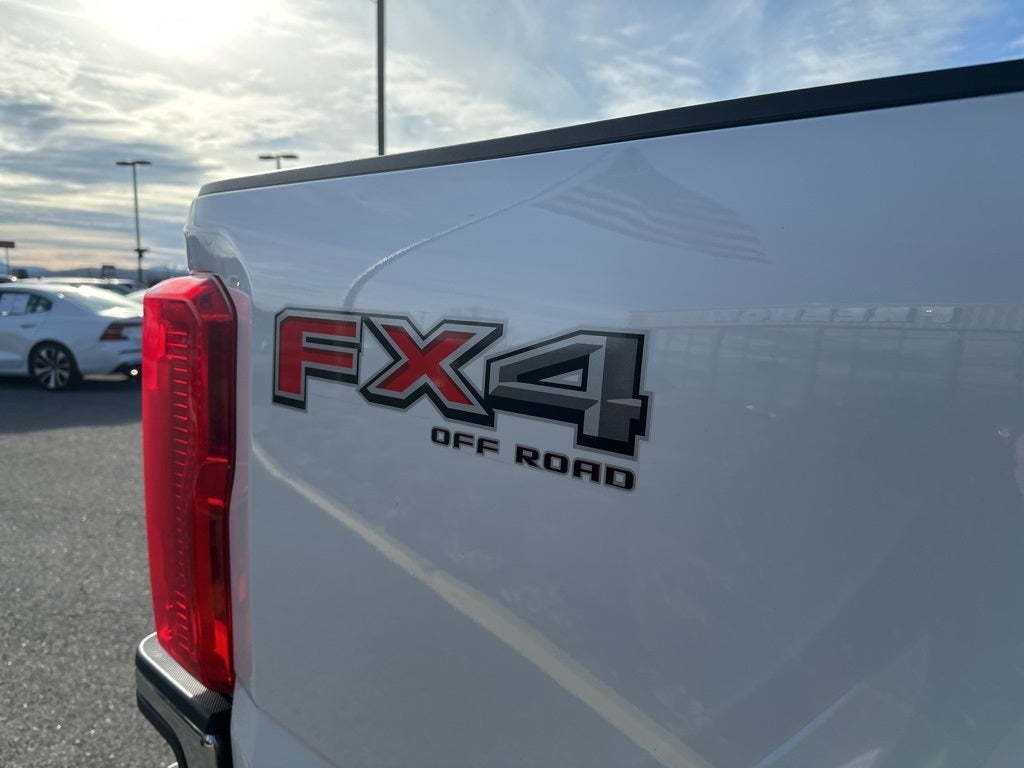 2024 Ford F-250SD XL