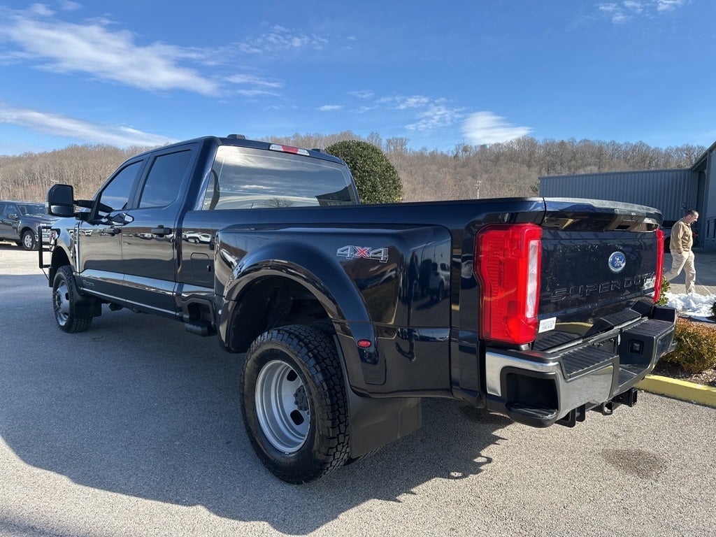 2023 Ford F-350SD XL