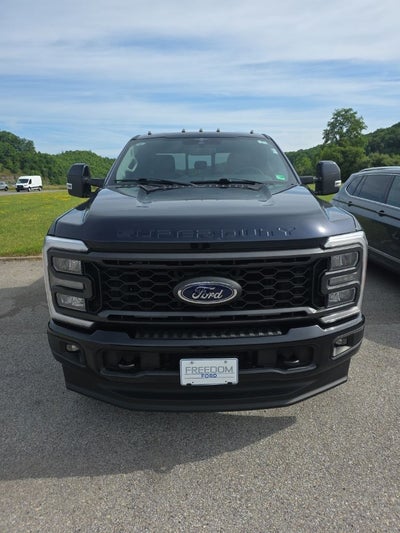 2023 Ford F-350SD Lariat