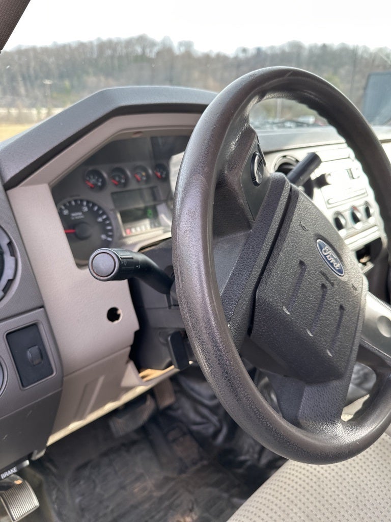 2008 Ford F-350SD XL