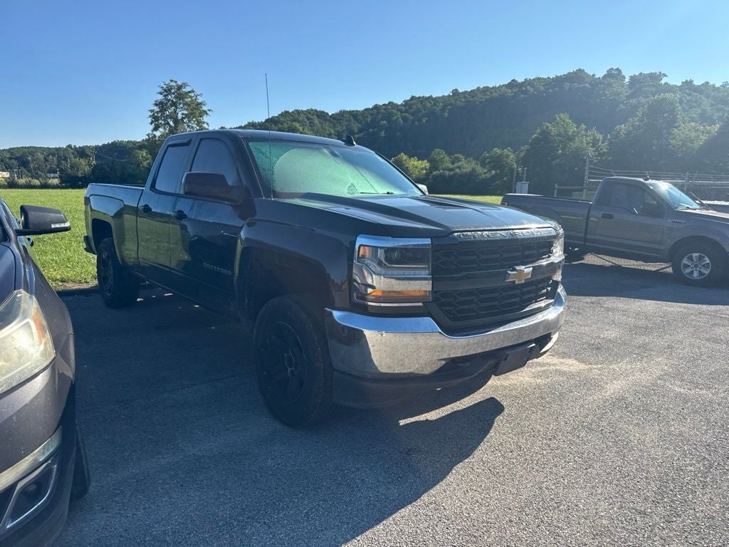 2018 Chevrolet Silverado 1500 LT LT1