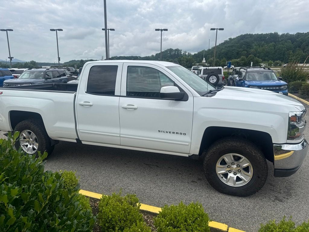 2018 Chevrolet Silverado 1500 LT LT1