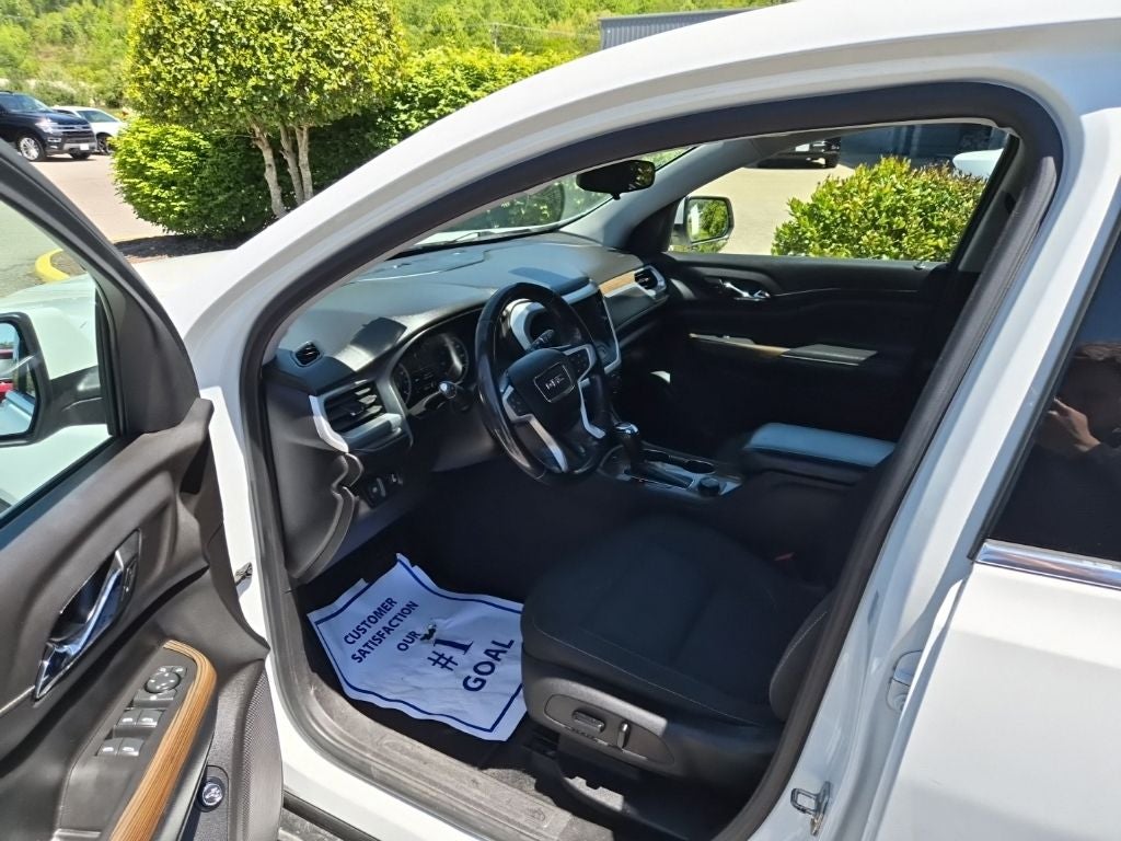 2019 GMC Acadia SLE-2