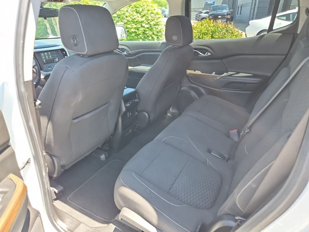 2019 GMC Acadia SLE-2