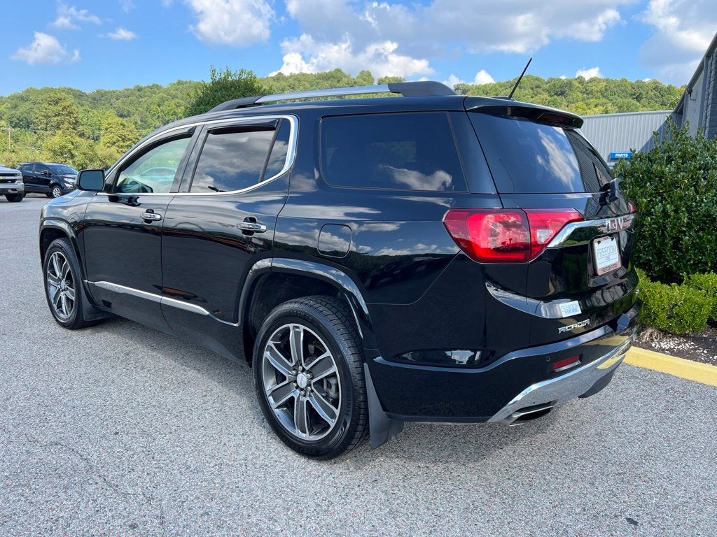 2019 GMC Acadia Denali