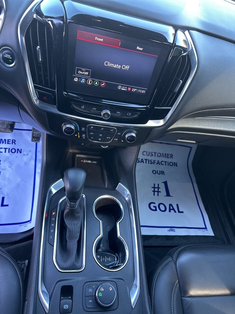 2023 Chevrolet Traverse LT Leather