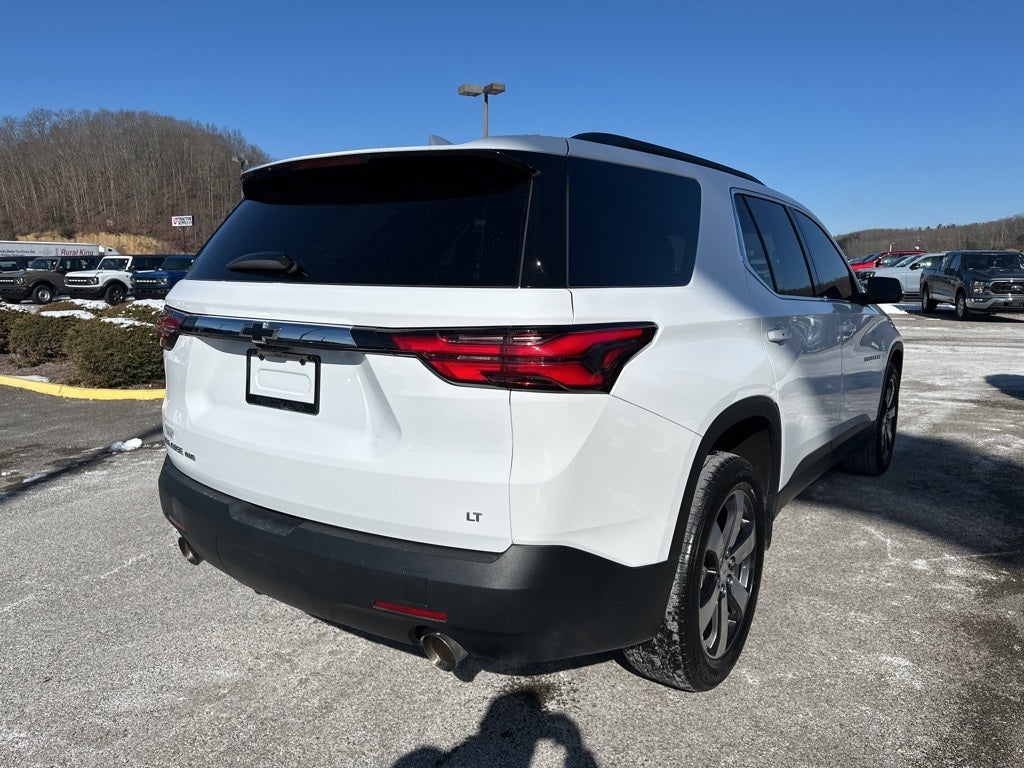 2023 Chevrolet Traverse LT Leather