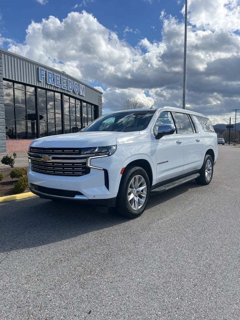 2023 Chevrolet Suburban Premier