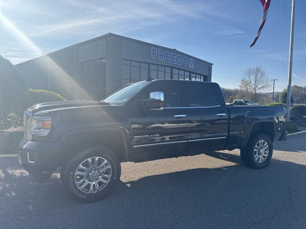 2016 GMC Sierra 2500HD Denali