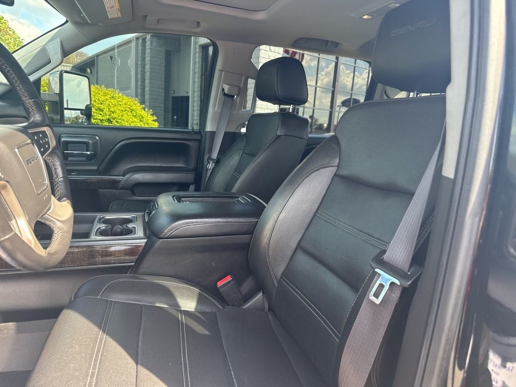 2016 GMC Sierra 2500HD Denali