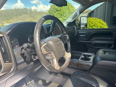 2016 GMC Sierra 2500HD Denali