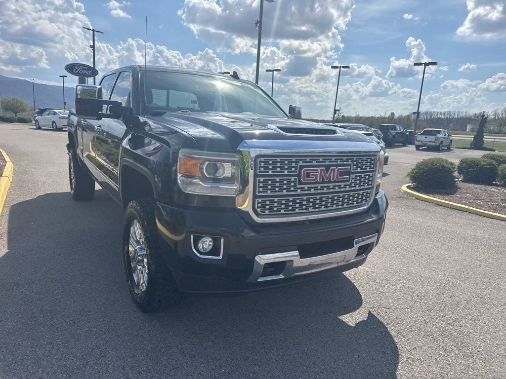 2016 GMC Sierra 2500HD Denali