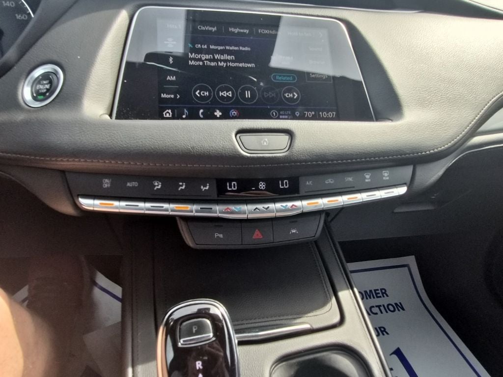 2023 Cadillac XT4 Premium Luxury