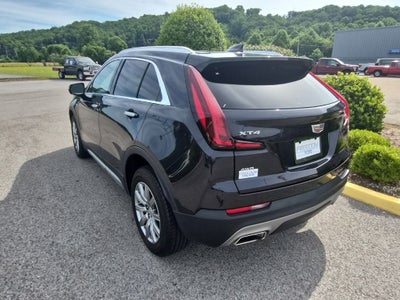 2023 Cadillac XT4 Premium Luxury