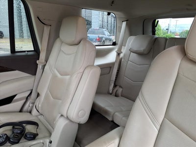 2016 Cadillac Escalade Luxury